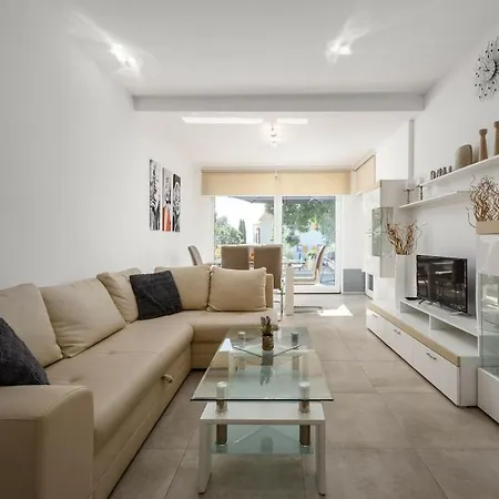 With 3 Bedrooms