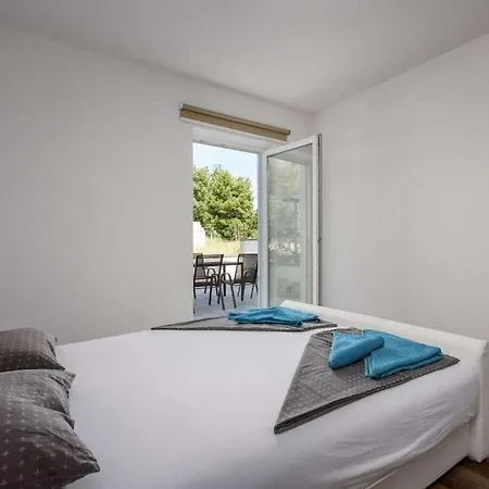 With 3 Bedrooms Prázdninový dům