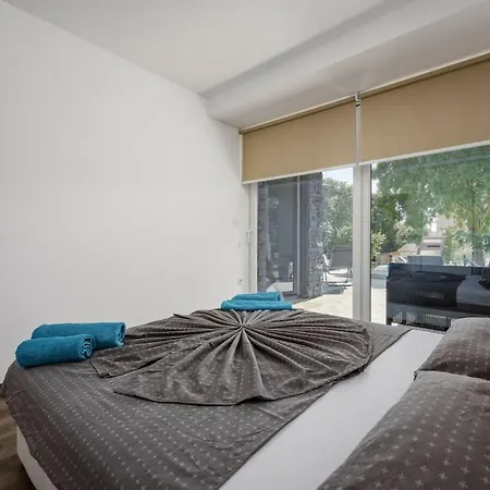 Prázdninový dům With 3 Bedrooms *