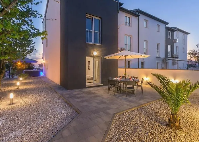 Будинок відпочинку With 3 Bedrooms *