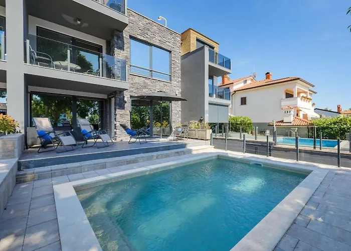 With 3 Bedrooms